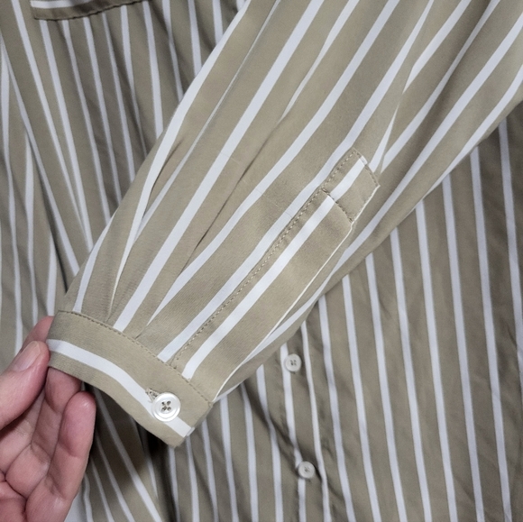 Susan Graver Womens Lagenlook Striped Button-Up Shirt Size 12 - Picture 5 of 5